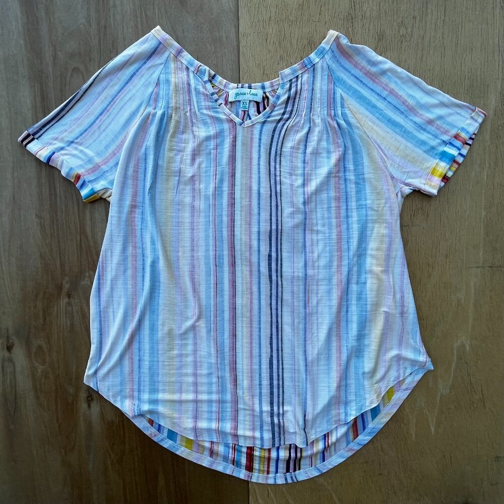 GRACE & LACE BLOUSE WOMEN’S sz XS Multi Color Striped V Neck Pullover Knit